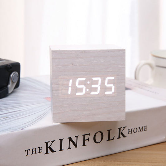 Alva Clock - Wooden Minimalist Clock