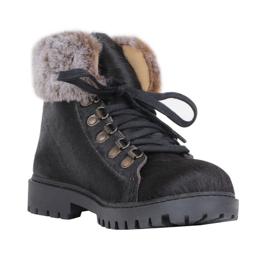 Turbulent Boots