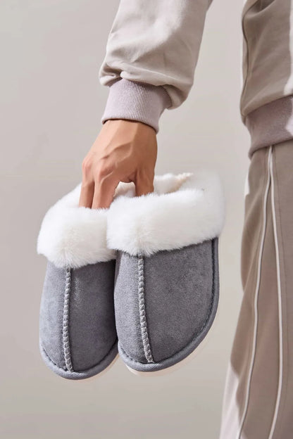 Faux Fur Round Toe Slippers