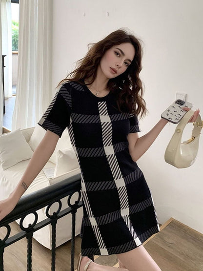 Plaid Short Sleeve Mini Dress