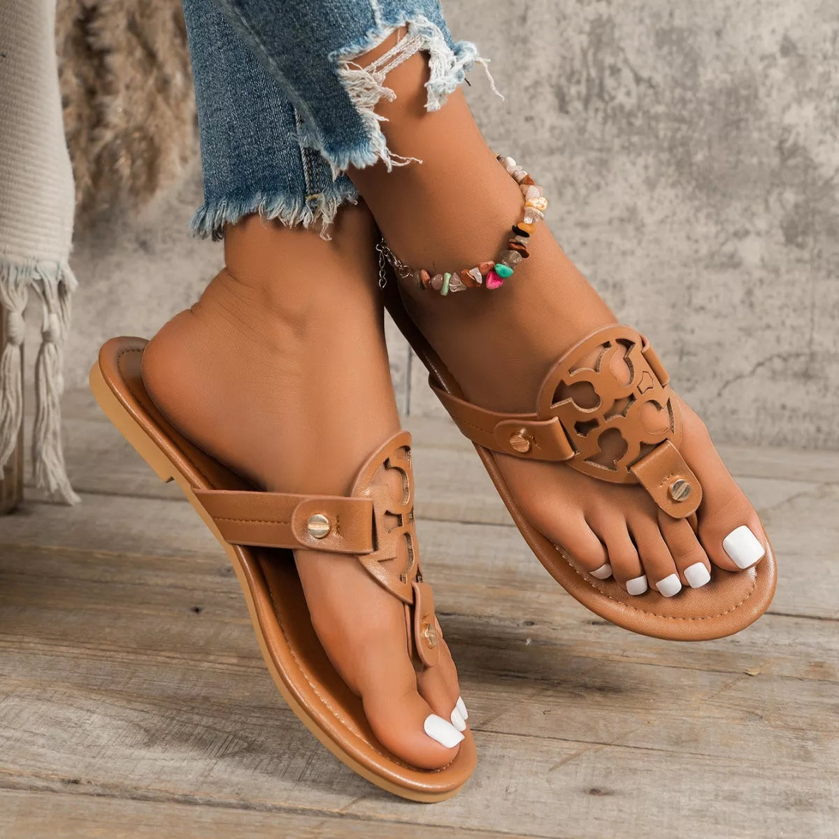 Toe Post Flats Sandals