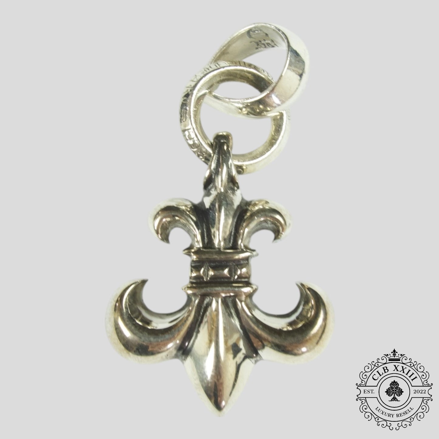 Chrome Hearts Fleur Pendant in Silver