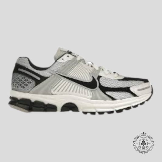 Nike Zoom Vomero 5 Photon Dust Phantom Black W