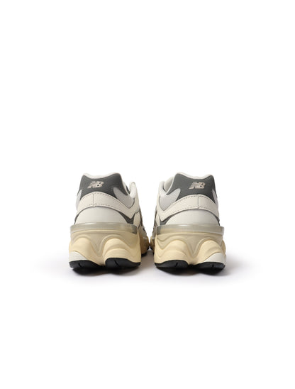 New Balance Big Kids 9060 Lifestyle Shoes  - White/Grey