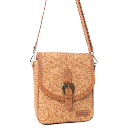 Yellowstone Rodeo Riverbend Weaved Buckle Bag