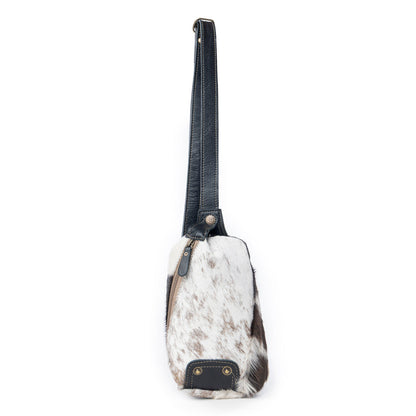 Robnette Ranch Fanny-Pack Bag in Dark & White