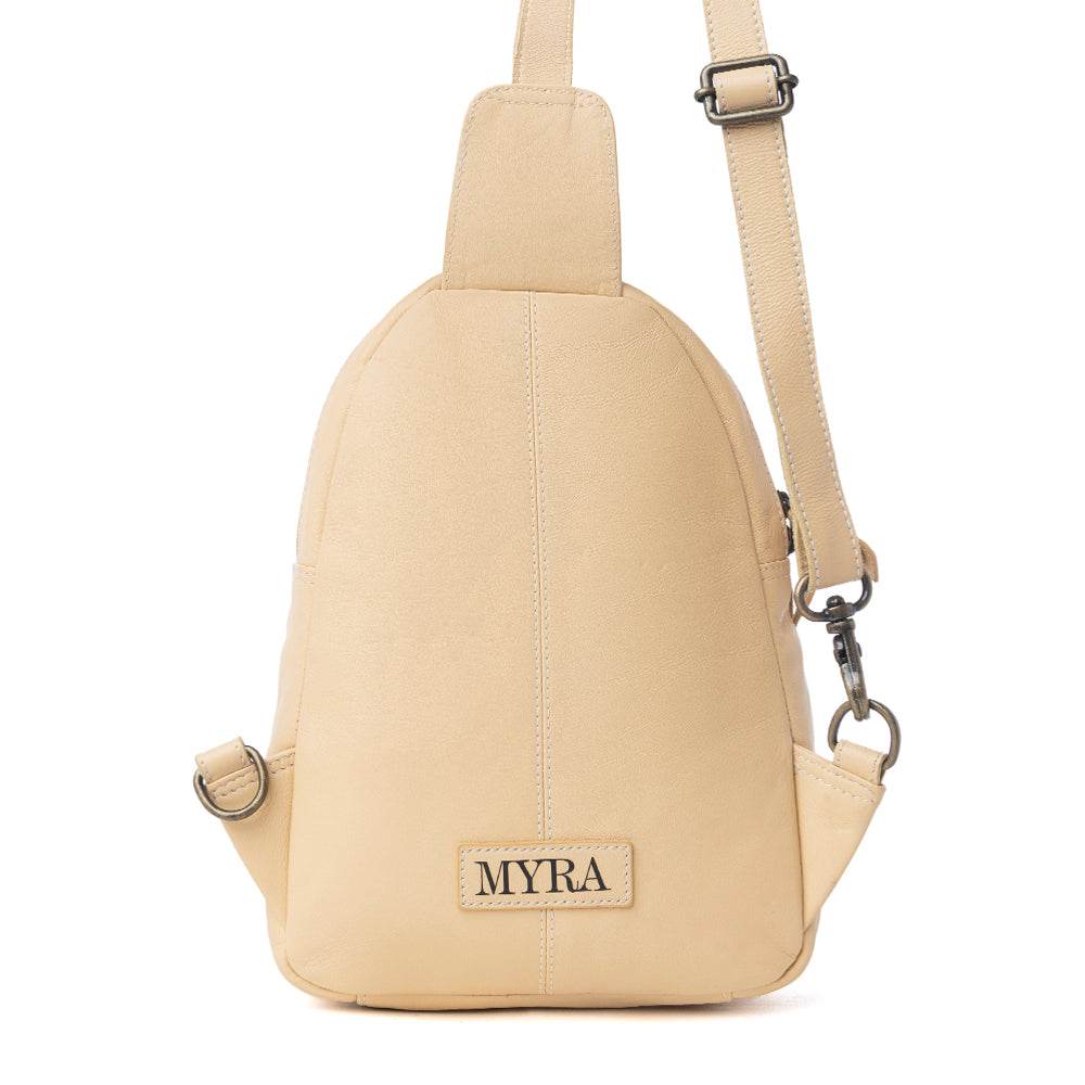 Glorietta Sling Bag In Desert Sand
