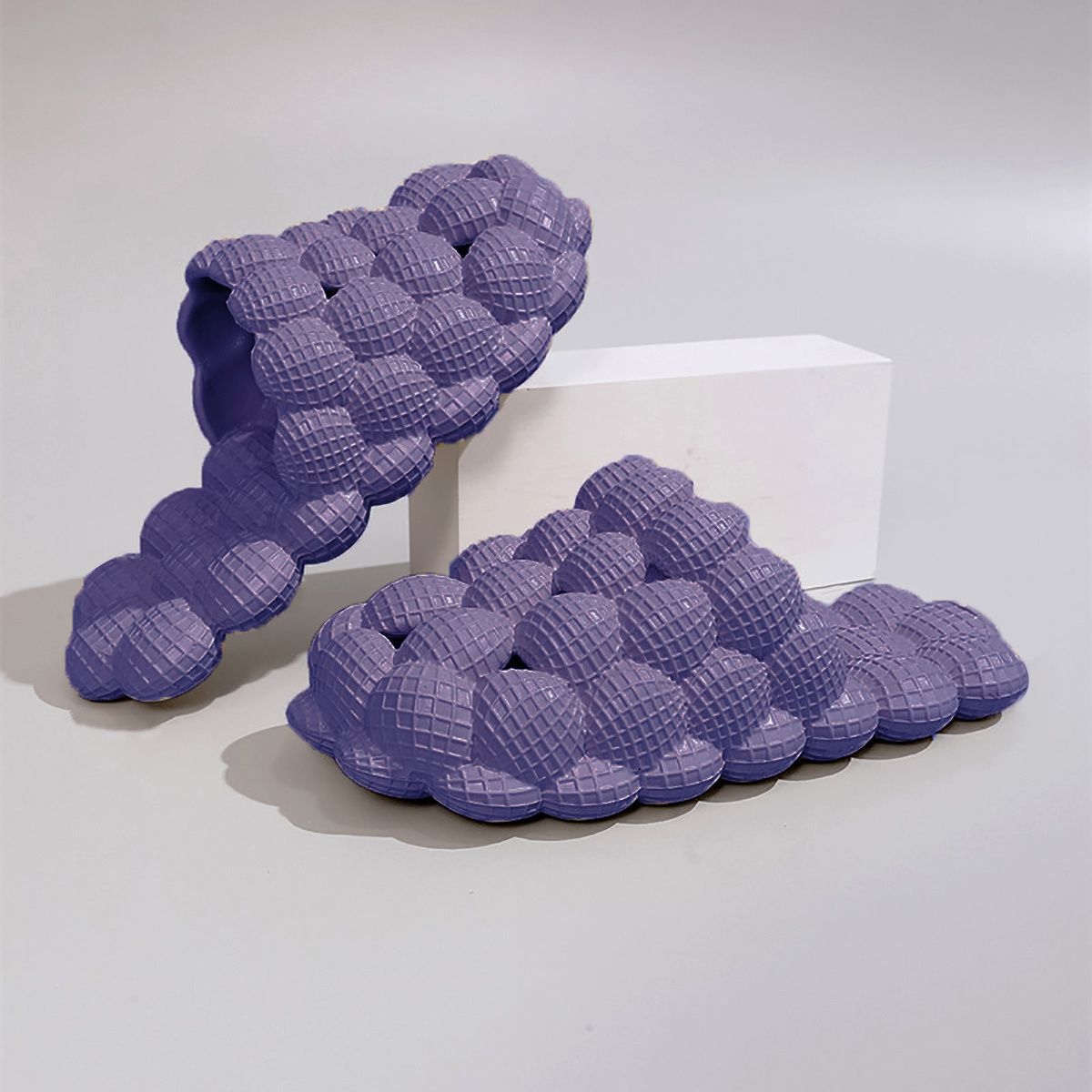 Women's Solid Ultra Cushioned Bubble Slides; Bubble Slippers