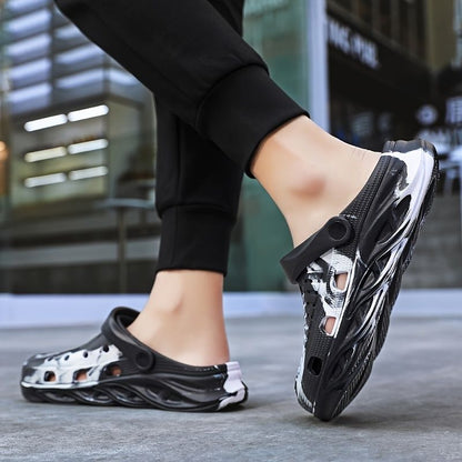 Graffiti Lightweight Comfortable Clogs For Men Women; look Like Crocs