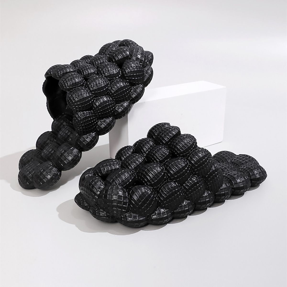 Women's Solid Ultra Cushioned Bubble Slides; Bubble Slippers