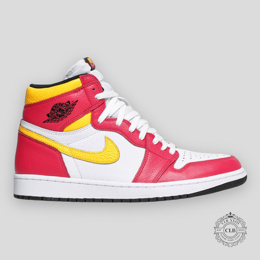 AIR JORDAN 1 RETRO HIGH OG "LIGHT FUSION RED"