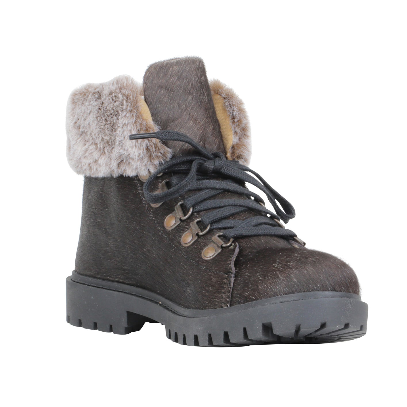 Turbulent Boots