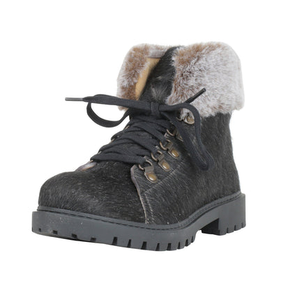 Turbulent Boots