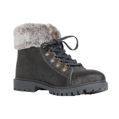 Turbulent Boots