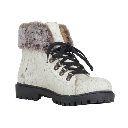 Turbulent Boots