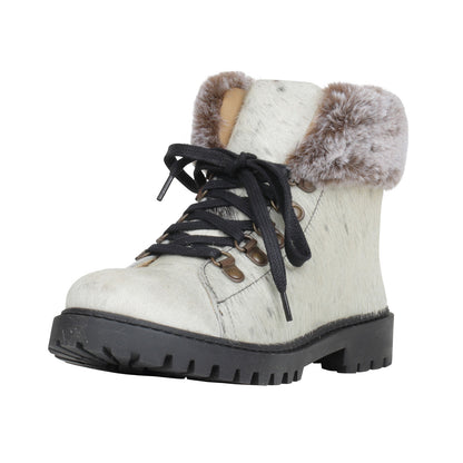 Turbulent Boots