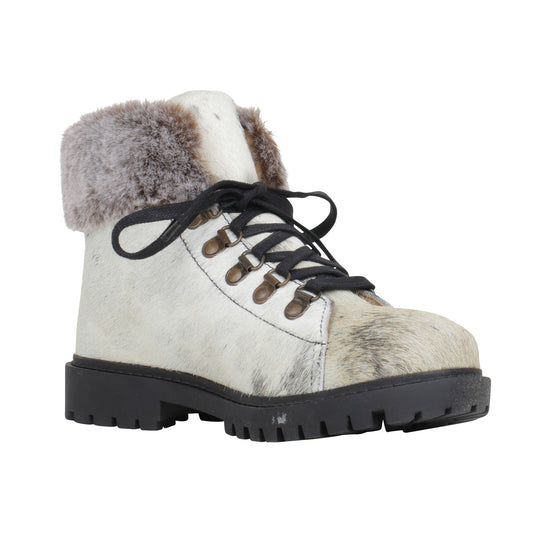 Turbulent Boots
