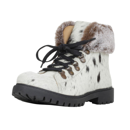 Turbulent Boots