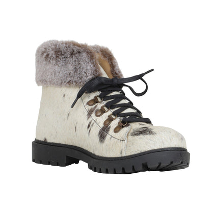 Turbulent Boots